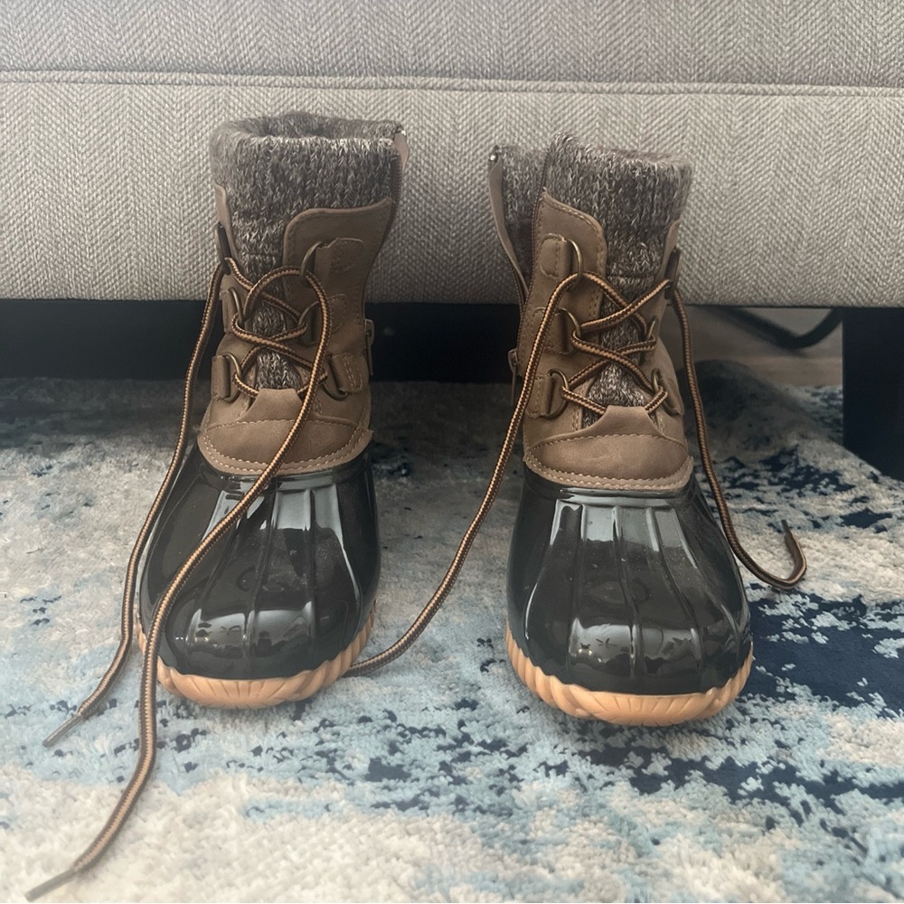 Sporto duck boots